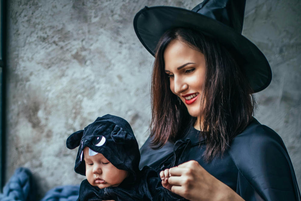 10 CLEAR Signs You Are a Natural Born Witch & What to Do